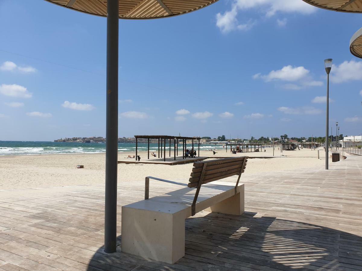Beachfront Gallery Akko Buitenkant foto